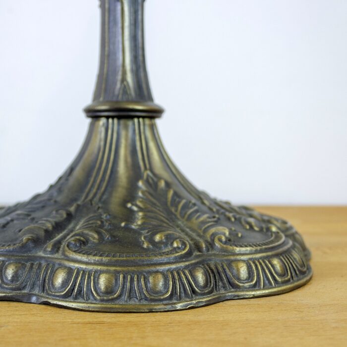 Lámpara de bronce con pantalla de Nácar