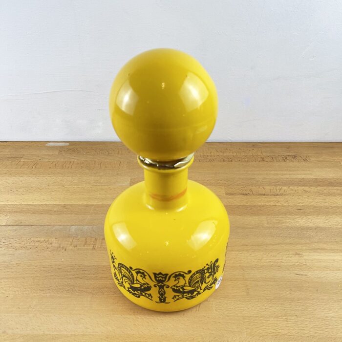 Botella de Licor vintage color amarillo