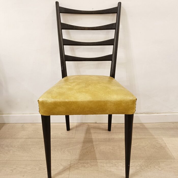 Chair with yellow seat